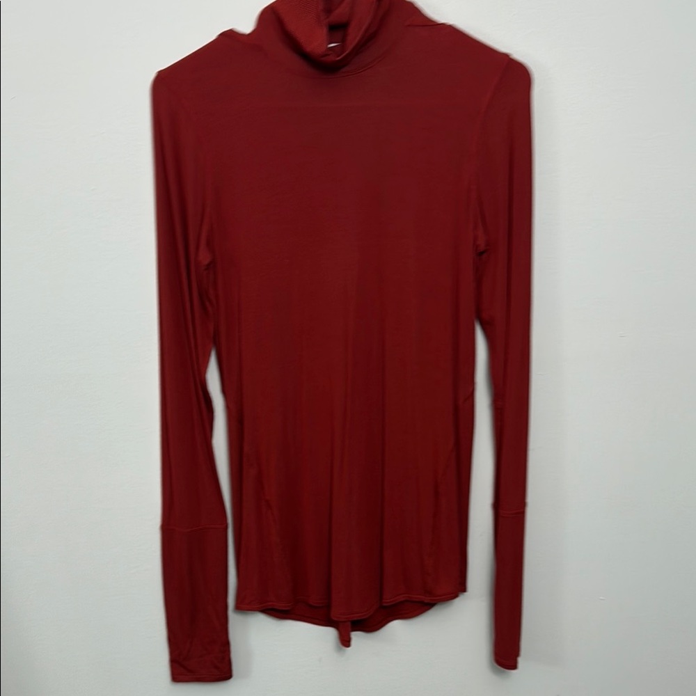 Elegant Red Women's Turtleneck Top